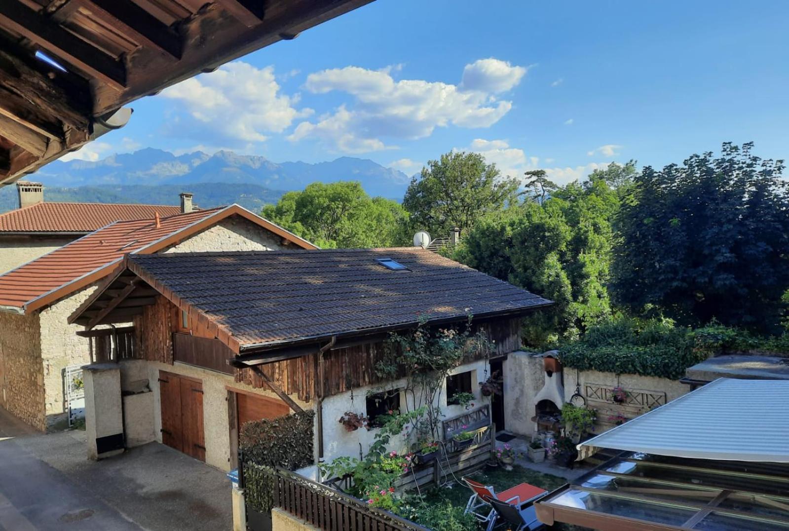 Maison De Village Au Pied De La Montagne Lumbin Екстериор снимка
